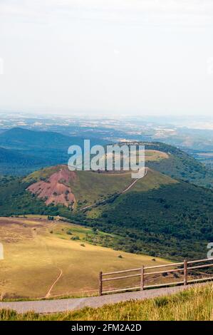 View of the Puy Pariou and Puy des Goules volcanoes, Auvergne Volcanoes Natural Regional Park, Puy-de-Dome (63), France. Stock Photo