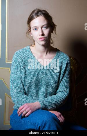 Semi-Exclusive - French actress Lou de Laage during recording of artistic performances in the streaming stream of Assises de la Parite 2021 in the City Hall of Paris in Paris, France on May 05, 2021. Photo by Nasser Berzane/ABACAPRESS.COM Stock Photo