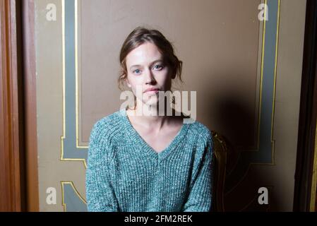 Semi-Exclusive - French actress Lou de Laage during recording of artistic performances in the streaming stream of Assises de la Parite 2021 in the City Hall of Paris in Paris, France on May 05, 2021. Photo by Nasser Berzane/ABACAPRESS.COM Stock Photo