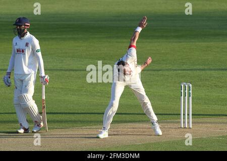 Jimmy Anderson in bowling action for Lancashire during Essex CCC vs Lancashire CCC, Specsavers County Championship Division 1 Cricket at The Cloudfm C Stock Photo