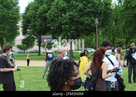 Washington DC, USA. 5th May 2021. Community groups held a Free the Vaccine Rally on the National Mall in Washington DC today, the groups were calling on President Biden to help make the covid vaccine globally accessable arpound the  to everyone not just the richest nations, the groups have also been fighting for trip wavers. Credit: Mark Apollo/Alamy Livenews Stock Photo