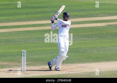 Paul Walter in batting action for Essex during Essex CCC vs Warwickshire CCC, Specsavers County Championship Division 1 Cricket at The Cloudfm County Stock Photo