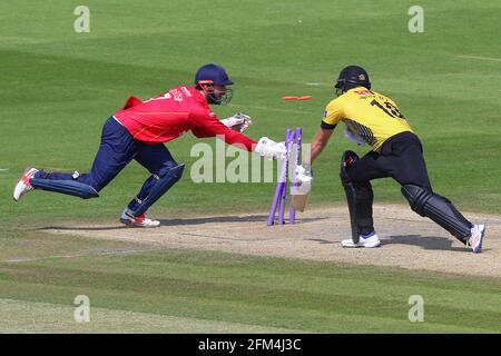 Ashar Zaidi of Essex is his number 99 shirt during Essex Eagles vs