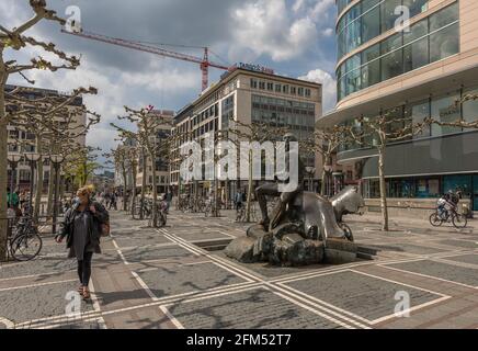 David and Goliath sculpture by Richard Hess on the Zeil pedestrian zone, Frankfurt, Germany