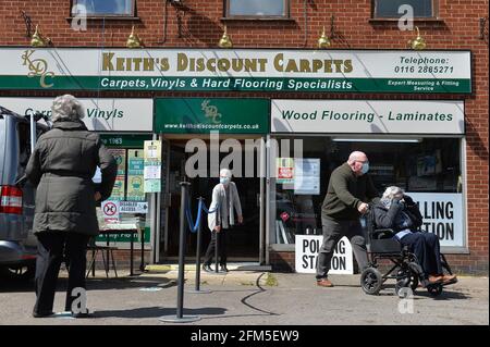Leicester, Leicestershire UK 6th May 2021. UK News. A Carpet Shop in Oadby in Leicester is used as a Polling Station for the local elections. Alex Hannam/Alamy Live News Stock Photo
