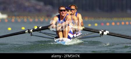 THE OLYMPIC GAMES IN SYDNEY SEPT 2000. 21/9/2000 ROWING MENS COXLESS FOUR SEM-FINAL (F-B) M.PINSENT, T.FOSTER, S.REDGRAVE AND J.CRACKNELL. PICTURE DAVID ASHDOWN. OLYMPICS SYDNEY 2000 Stock Photo