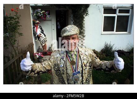 PEARLY KINGS   Pearly king George Major Stock Photo