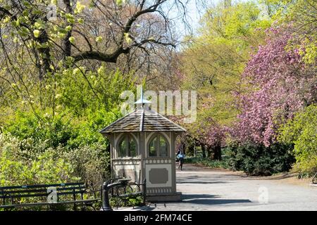 New York City Residents and Tourists Enjoy Central Park in Springtime, USA Stock Photo