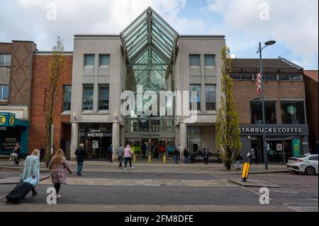 Chapel field shopping mall main entrance on saint Stephen’s  street Norwich with shoppers walking around Stock Photo