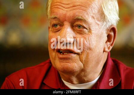 Press conference for Alan John Davies British citizen who has been in a Thailand jail for the past 17 years  pic David Sandison Stock Photo