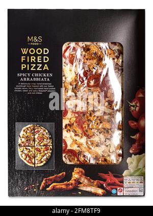 Marks And Spencer Food Spicy Chicken Arrabbiata Wood Fired Pizza on a white background Stock Photo