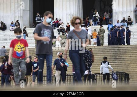 Washington DC, USA. 07th May, 2021. Visitors walk near the Lincoln Memorial in Washington, DC on Friday, May 7, 2021. Photo by Oliver Contreras/UPI Credit: UPI/Alamy Live News Stock Photo