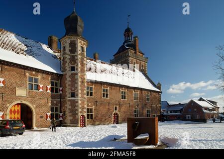 Raesfeld Castle in winter, Raesfeld, Borken district, Westmünsterland, North Rhine-Westphalia, Germany Stock Photo