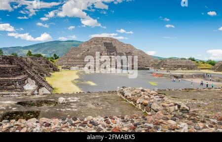 Stunning view of the Pyramid  of the Moon,Teotihuacan archeological complex, Mexico Stock Photo