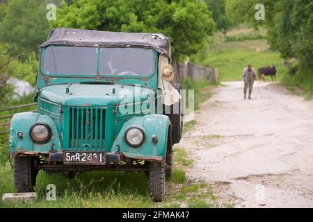 Old Soviet truck. Russian made vehicle. UAZ (УАЗ) on a rural road, Gorno Draglishte. Razlog Municipality, Blagoevgrad province, Bulgaria Stock Photo