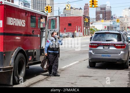 Detroit, Michigan - A Brinks armored truck makes a stop at Detroit's main post office. Stock Photo