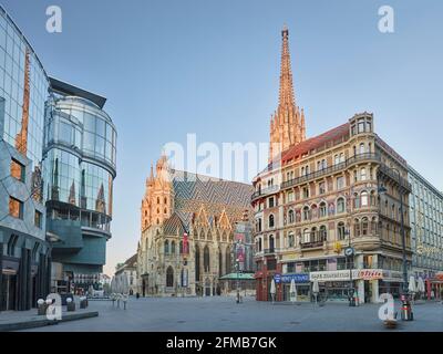 Stephansdom, Haas Haus, Stephansplatz, 1st district Innere Stadt, Vienna, Austria Stock Photo