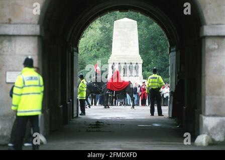 War cenotaph, Whitehall, London.Picture John Voos 9 October 2001. Stock Photo