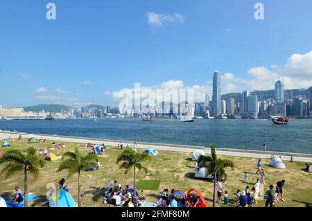 Harbourfront promenade along Victoria Harbour in the Art Park of West Kowloon Cultural District, Hong Kong Stock Photo