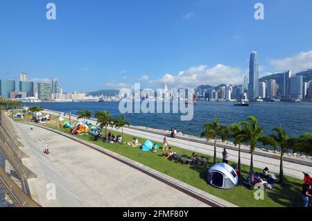 Harbourfront promenade along Victoria Harbour in the Art Park of West Kowloon Cultural District, Hong Kong Stock Photo