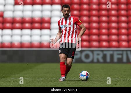 SUNDERLAND, UK. MAY 9TH Bailey Wright of Sunderland during the Sky Bet League 1 match between Sunderland and Northampton Town at the Stadium Of Light, Sunderland on Sunday 9th May 2021. (Credit: Mark Fletcher | MI News) Credit: MI News & Sport /Alamy Live News Stock Photo