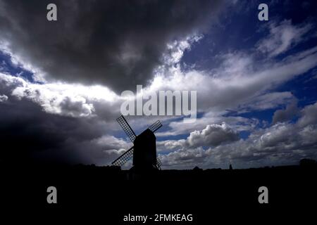 Clouds gather over the 17th century Pistone Windmill near Alyesbury. Picture date: Monday May 10, 2021. Stock Photo