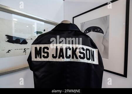 Beverly Hills, USA. 10th May, 2021. Iconic treasures from the career and life of artist Janet Jackson. The auction will take place live and online at Julien's Auctions. 5/10/2021 Beverly Hills, CA USA (Photo by Ted Soqui/SIPA USA) Credit: Sipa USA/Alamy Live News Stock Photo