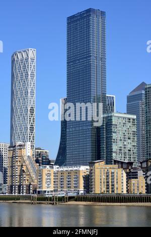 Newfoundland Place, Landmark Pinnacle and west india dock pier, Canary Wharf, Thames riverside, docklands, East London, United Kingdom Stock Photo