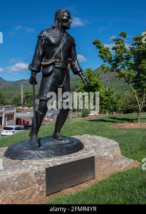 Memorial recognizing the Revolutionary War Veterans of Haywood County on the lawn of the courthouse in Waynesville, North Carolina Stock Photo