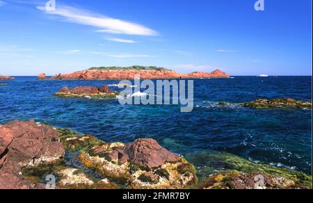 Le bord de mer dans l'Esterel en Provence Stock Photo