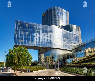 BARCELONA, SPAIN - SEPTEMBER 29: Torre Mare Nostrum, The new headquarters of Gas Natural Group, represents the site of the first gas plant in Spain. B Stock Photo