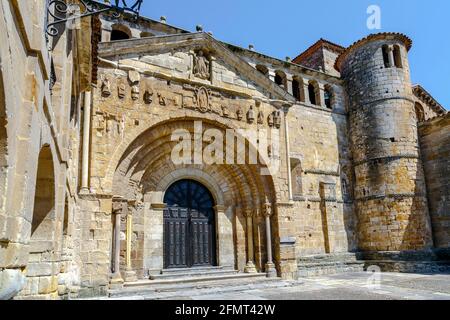 Collegiate church, Colegiata of Santa Juliana, romanesque style in the touristic village of Santillana del Mar, province Santander, Cantabria, Spain Stock Photo