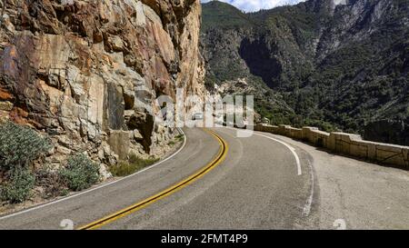 Canyon Road (CA180) in Kings Canyon Stock Photo