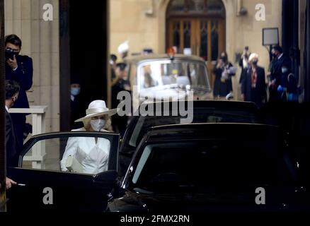 Camilla, Duchess of Cornwall, leaving the Palace of Westminster, wearing a face mask, after the State Opening of Parliament, 11th May 2021 Stock Photo