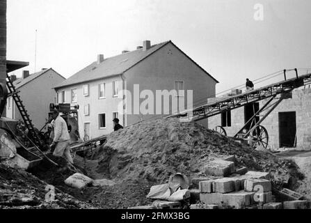 postwar period, reconstruction, housebuilding, housing estate for miners at Dinslaken, Ruhr, ADDITIONAL-RIGHTS-CLEARANCE-INFO-NOT-AVAILABLE Stock Photo