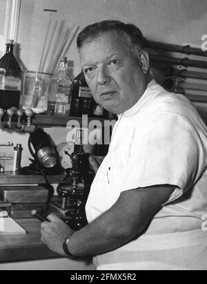 WERNER FORSSMANN (19041979) German physician and Nobel Prize Winner