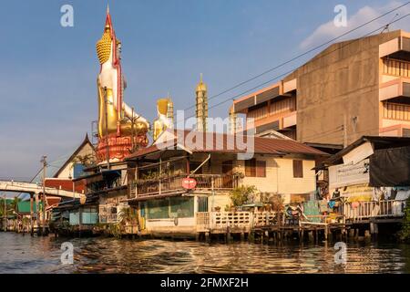 Wat Khunchan Warmattaya Panthasaram, Bangkok, Thailand Stock Photo