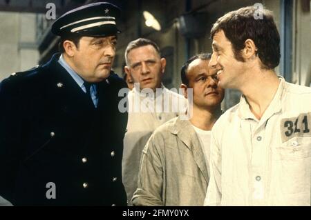 On the set, Gerard Oury and Jean-Paul Belmondo / The Brain / 1969