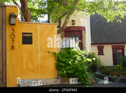 Los Angeles, California, USA 4th May 2021 A general view of atmosphere of actor Jack Nicholson, actor Dennis Hopper and director Hal Ashby's former home/house at 3072 Belden Drive on May 4, 2021 in Los Angeles, California, USA. Photo by Barry King/Alamy Stock Photo Stock Photo