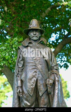 Plymouth, Massachusetts, USA - July 2, 2019: A statue of Plymouth Colony's Governor William Bradford near Plymouth Rock where the Pilgrims landed. Stock Photo