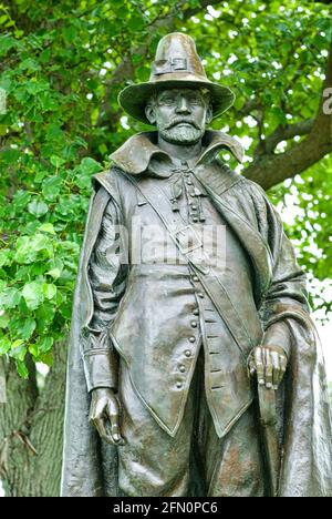 Plymouth, Massachusetts, USA - July 2, 2019: A statue of Plymouth Colony's Governor William Bradford near Plymouth Rock where the Pilgrims landed. Stock Photo