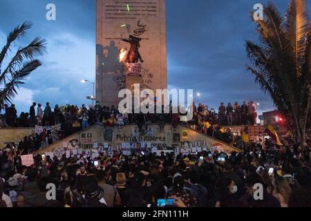 Bogota, Cundinamarca, Colombia. 12th May, 2021. The city of Bogota faces its fourteenth day of protests in the context of the national strike called by social sectors against the Colombian government of President Ivan Duque Credit: Daniel Romero/LongVisual/ZUMA Wire/Alamy Live News Stock Photo