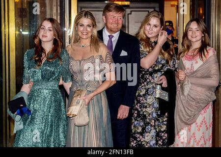 Amsterdam, Netherlands. 12th May, 2021. Princess Alexia, Queen Maxima, King Willem-Alexander, Princess Amalia and Princess Ariane of the Netherlands attending the concert Queen Maxima a life full of Music on the occasion of her 50th birthday in theater Carre on May 12, 2021 in Amsterdam, Netherlands. Photo by Robin Utrecht/ABACAPRESS.COM Credit: Abaca Press/Alamy Live News Stock Photo