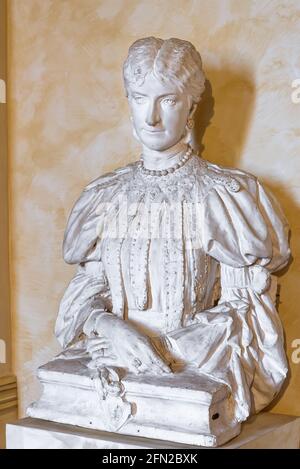 Bust of italian noble woman Stock Photo