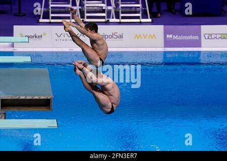 Budapest, Hungary. 13th May, 2021. BUDAPEST, HUNGARY - MAY 13: Daniel Goodfellow of Great Britain and Jack Laugher of Great Britain competing in the Mens Synchronised 3M Final during the LEN European Aquatics Championships Diving at Duna Arena on May 13, 2021 in Budapest, Hungary (Photo by Andre Weening/Orange Pictures) Credit: Orange Pics BV/Alamy Live News Stock Photo