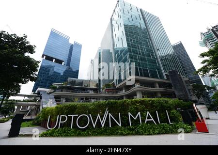 The Uptown mall in Bonifacio Global City in Metro Manila, The ...