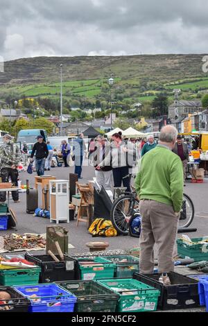 Bantry, West Cork, Ireland. 14th May, 2021. Bantry town market was busy today as intercounty travel for non-essential reason has been returned. Credit: Bantry Media/Alamy Live News Stock Photo