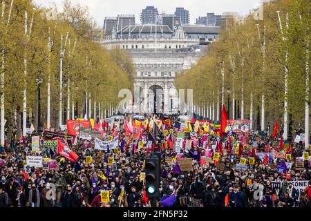 Large crowd of protesters marching during 'Kill the Bill' protest against new policing bill, London, 1 May 2021 Stock Photo