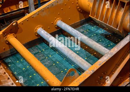 Vibrating screen, machine for grading bulk materials Stock Photo