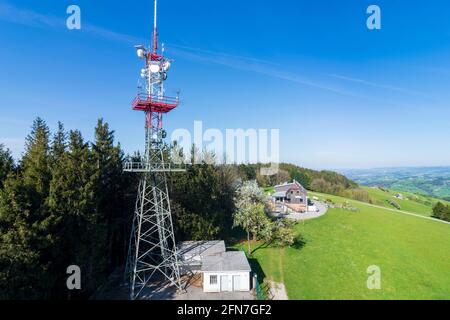 Weistrach: mountain Plattenberg, transmission tower, view from observation tower Kaiserin Elisabeth Turm in Mostviertel, Niederösterreich, Lower Austr Stock Photo